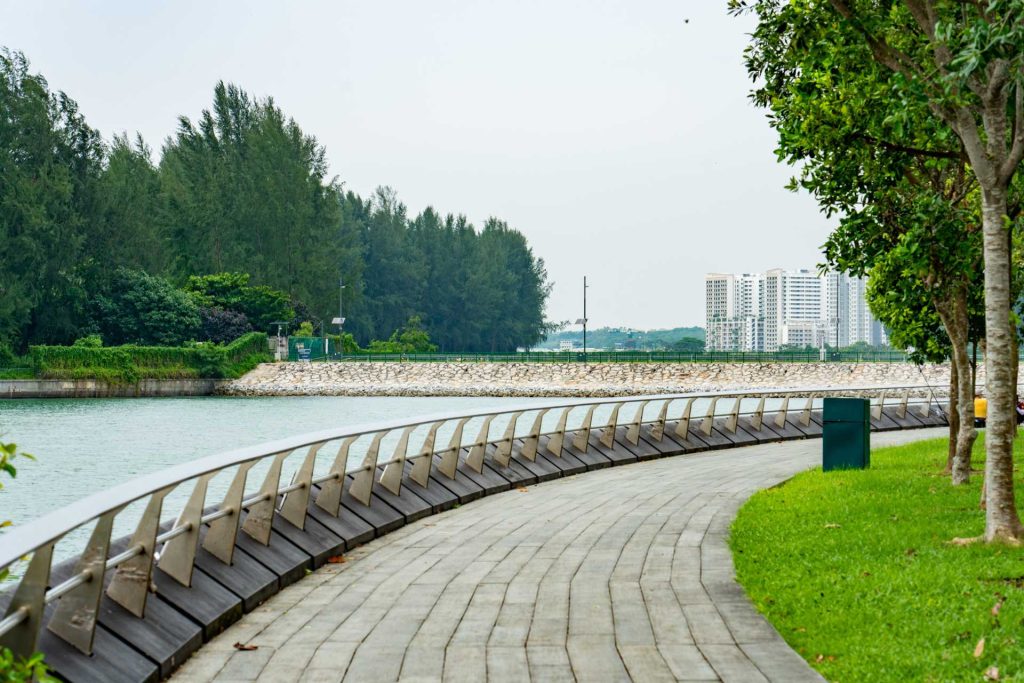 Embankment & Landscaping